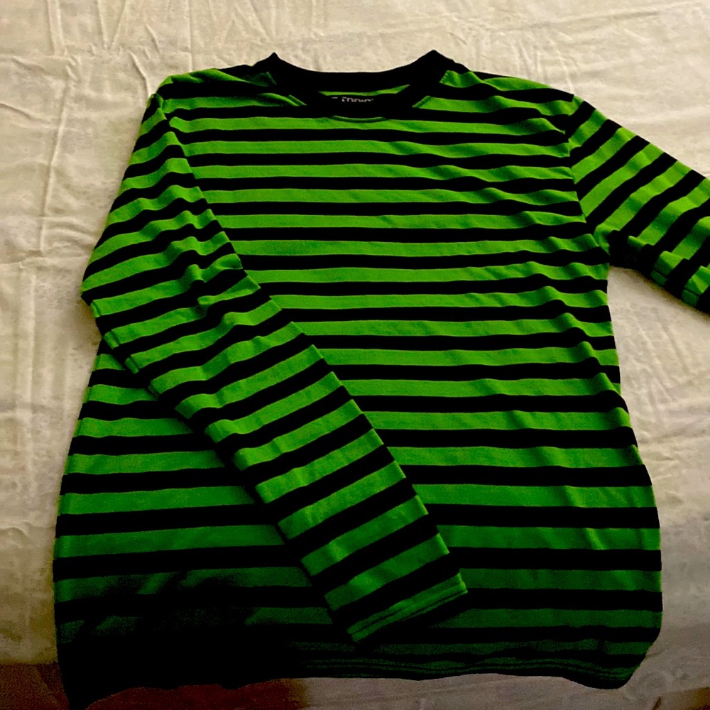 Hot topic long sleeve shirt